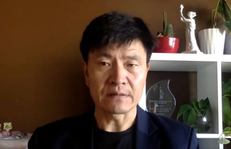 "中国人权"执行主任及"人道中国"主席周锋锁告诉本台,在他看来,中共目前在人权迫害方面最突出表现就是对于异议人士全面的抓捕、审判,而出狱者也被以各种方式胁迫、骚扰,让他们没有生活来源。(记者郭宸綺拍攝)