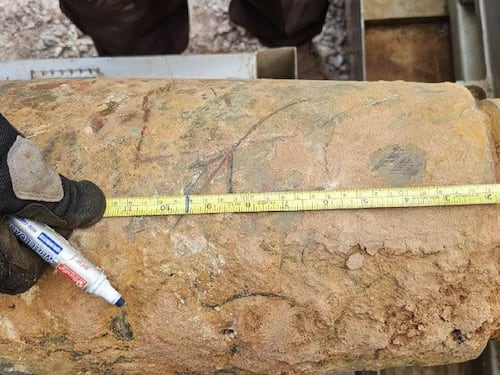 ស៊ីម៉ាកគ្រោងកែច្នៃសំណល់គ្រាប់មីន និងយុទ្ធភណ្ឌសង្គ្រាមទៅជាវត្ថុអនុស្សាវរីយ៍លក់ឱ្យអ្នកទេសចរ