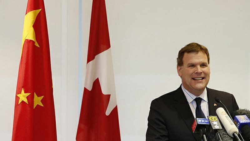 加中两国国旗(美联社)