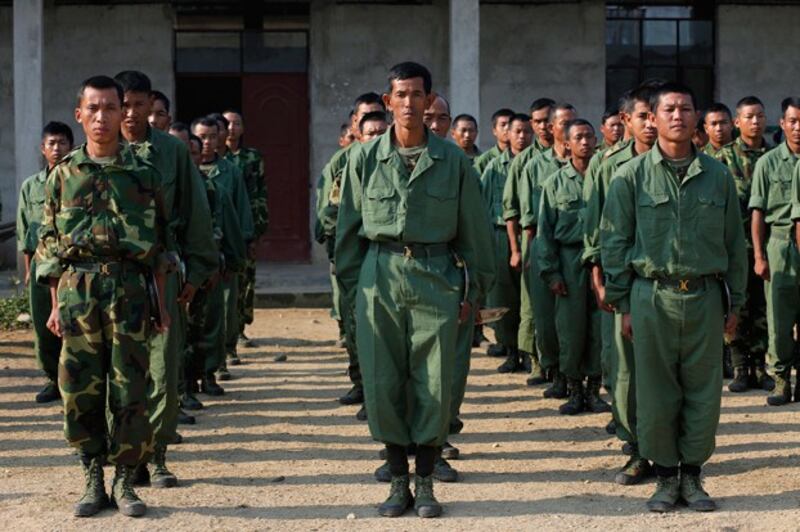 Kachin Independence Army recruits undergo training at a military camp near Laiza in northern Myanmar's Kachin state, Feb. 13, 2012. Credit: Vincent Yu/AP