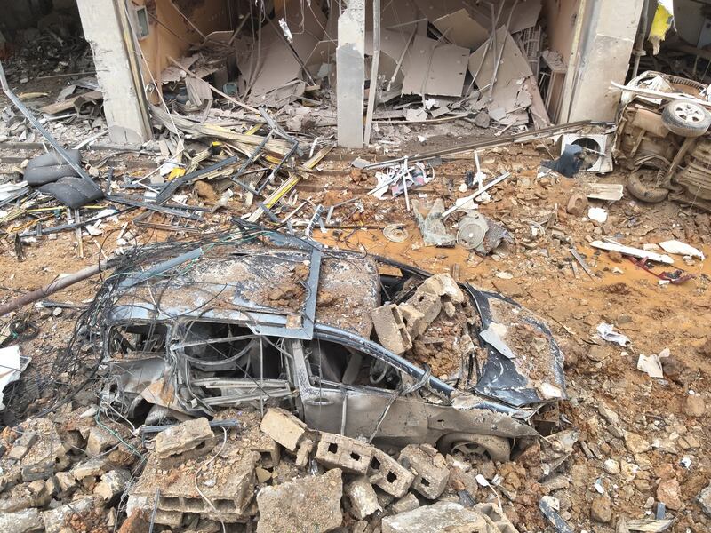 လောက်ကိုင်မြို့ကို ၂၀၂၄ ခုနှစ် ဇူလိုင်လ ၂၃ ရက်နေ့က လေကြောင်းတိုက်ခိုက်မှုကြောင့် အပျက်အစီးများအား တွေ့ရစဉ်။ (Photo: Facebook/ 果敢资讯网 )