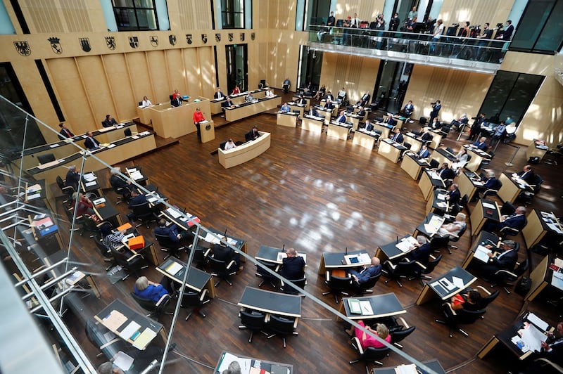 2020年7月3日,德国总理默克尔(Angela Merkel)在联邦参议院发表讲话。(路透社)