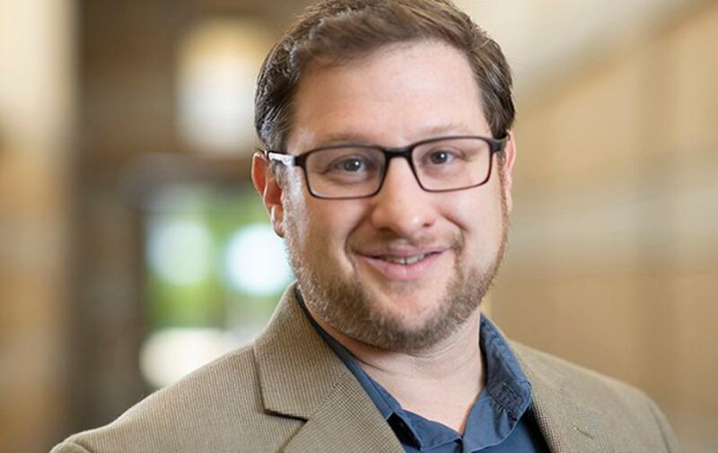 新书《中国与非洲 – 一个世纪的往来》作者马佳士(Joshua Eisenman)(美国圣母大学官网)