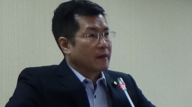 民进党立法委员罗致政(RFA资料图)