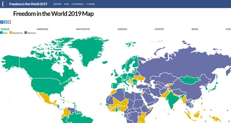 非政府组织“自由之家”发布的2019年世界自由状况地图。蓝色部分为不自由的的国家和地区。（自由之家）