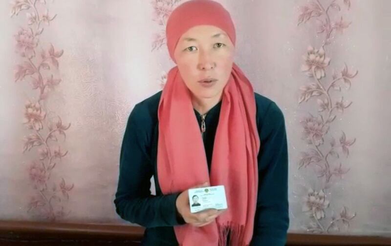 努尔加纳报称表哥卡哈尔曼拒拆清真寺被捕。(视频截图/乔龙提供)