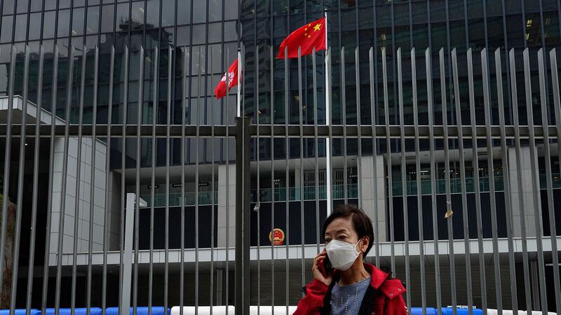 而人大常委会订立的“港区国安法”,将会列入《基本法》附件三,是一条在港实施的全国性法律。“国安法”将由香港政府直接公布实施,即是不会谘询香港人意见。(美联社资料图片)