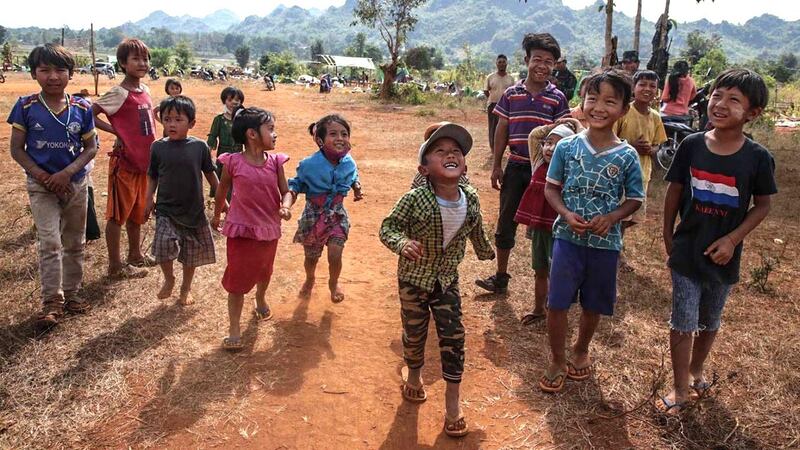 ကရင်နီစစ်ဘေးဒုက္ခသည်စခန်းမှာ ကလေးငယ်များကို ၂၀၂၁ ခုနှစ် ဒီဇင်ဘာလတွင် တွေ့ရစဥ်။ (Photo: MPA)