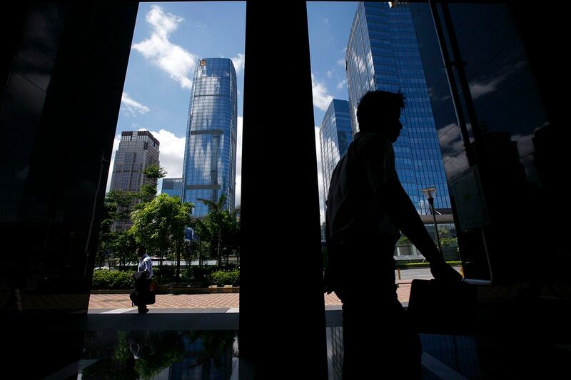 图为被喻为中国硅谷的深圳; 当局打压科技行业以来,大批科技公司裁员。(路透社图片)