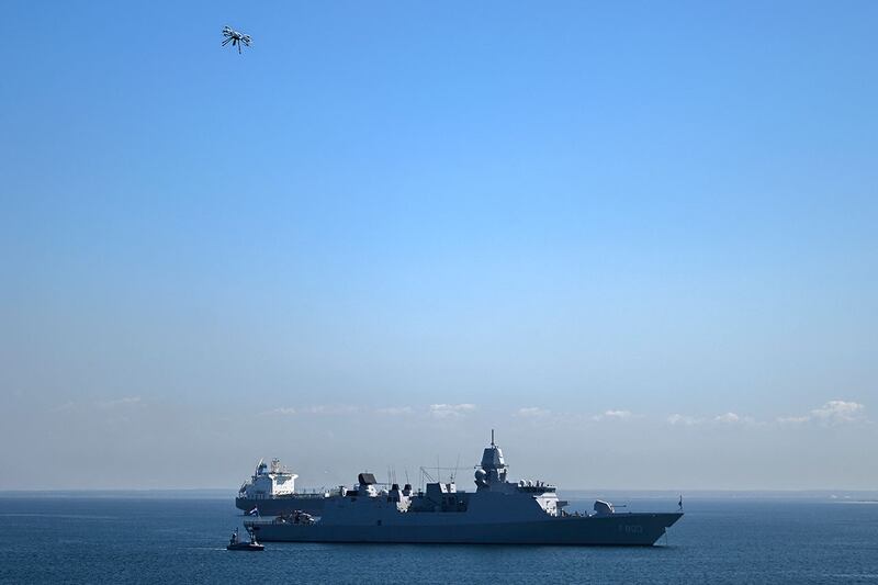 荷兰军舰"特罗姆普"号（HNLMS Tromp）（法新社图片）