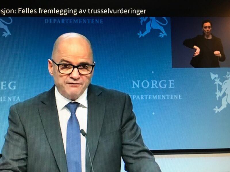 挪威国防部长埃诺克森(Odd Roger Enoksen)表示,俄罗斯和中国正试图改变国际安全架构。(蔡凌拍自网络)