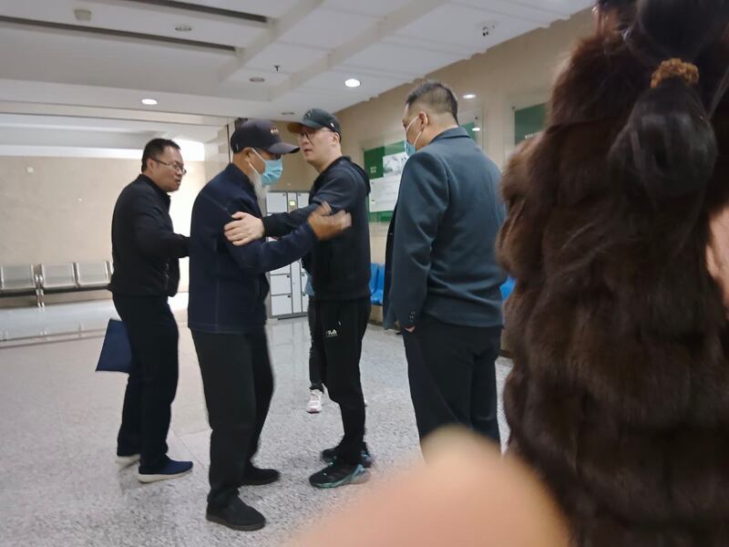 2023年4月3日，徐光案在西湖区人民法院开审。法院保安森严。（李青独家提供）